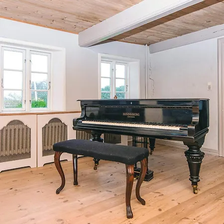4 Star In Højer