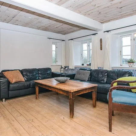 4 Star In Højer