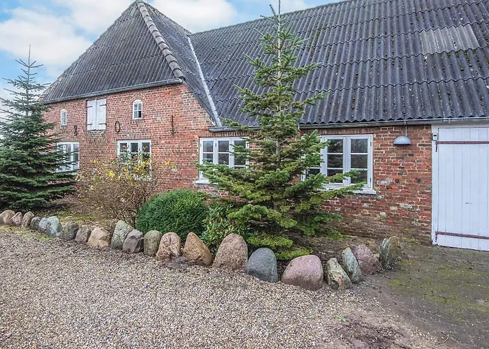 4 Star In Højer